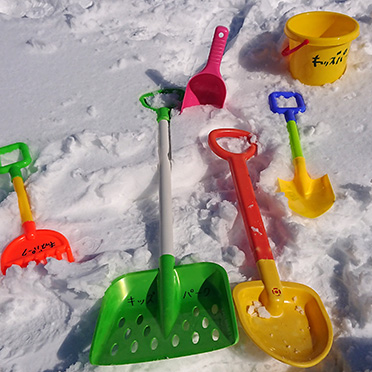 雪遊び道具